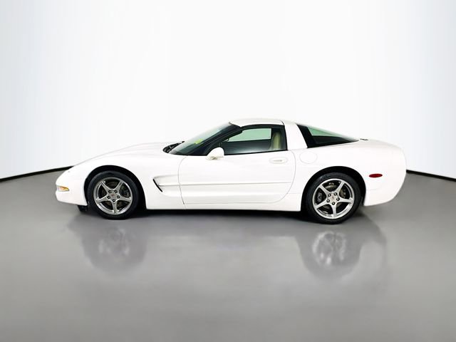 Used 2001 Chevrolet Corvette Coupe w/ Preferred Equipment Group1 RWD image 12
