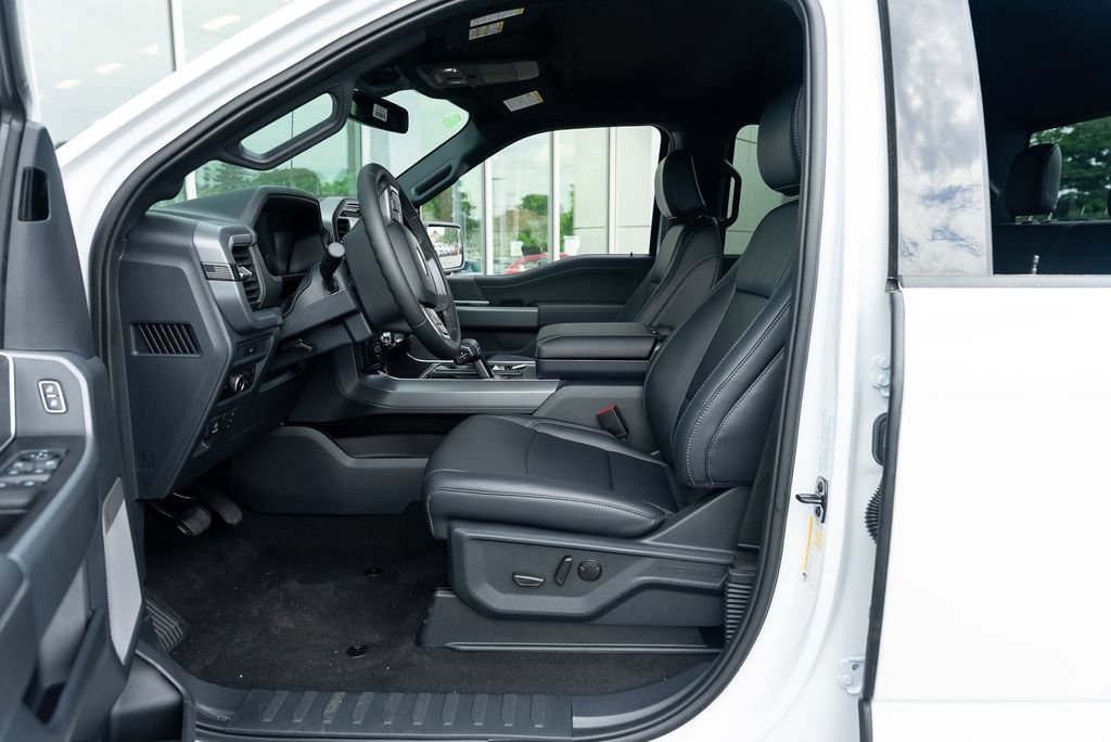 New 2026 Ford F150 XLT w/ Equipment Group 303A High AWD/4WD image 18