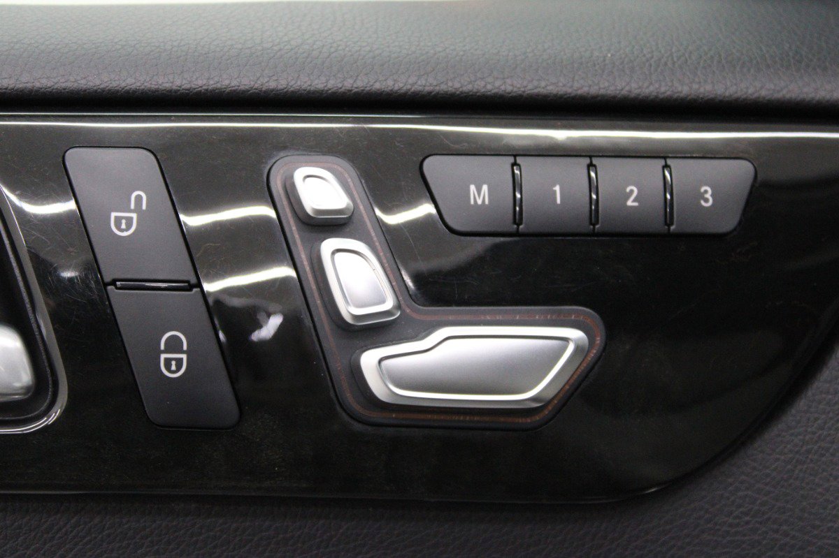 Used 2018 Mercedes-Benz GLE 350 4MATIC image 19