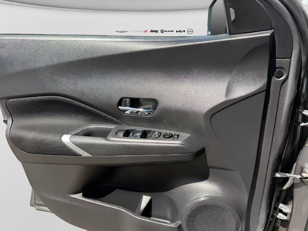 Certified 2023 Nissan Kicks SV FWD image 28