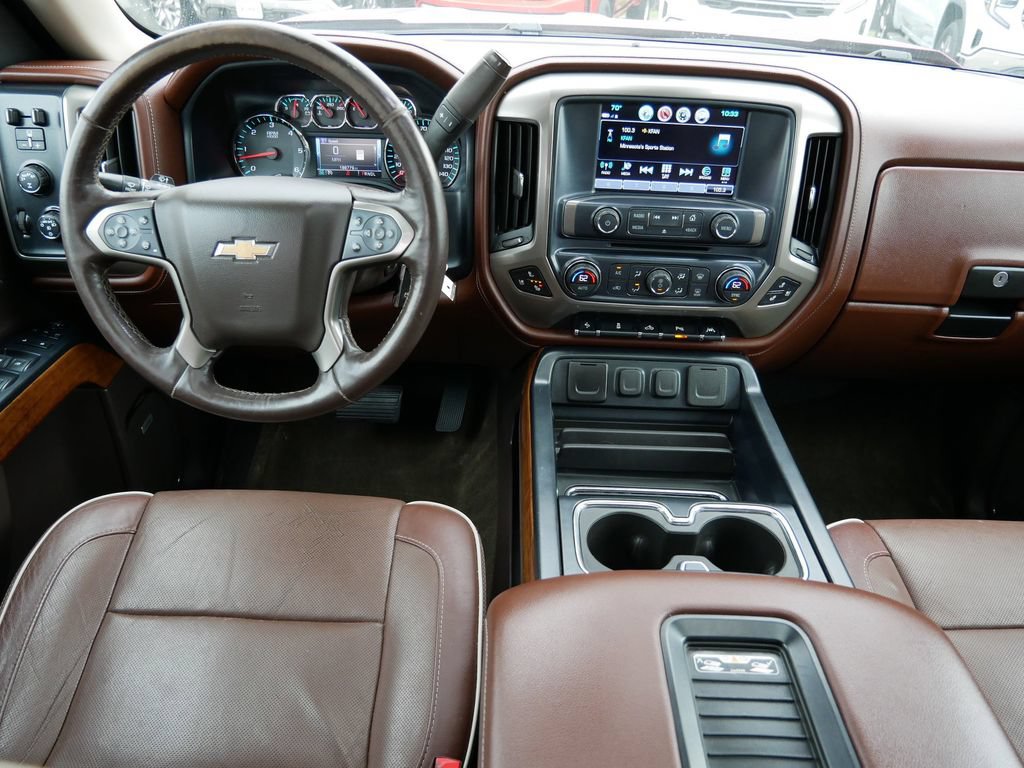 Used 2018 Chevrolet Silverado 1500 High Country AWD/4WD image 19
