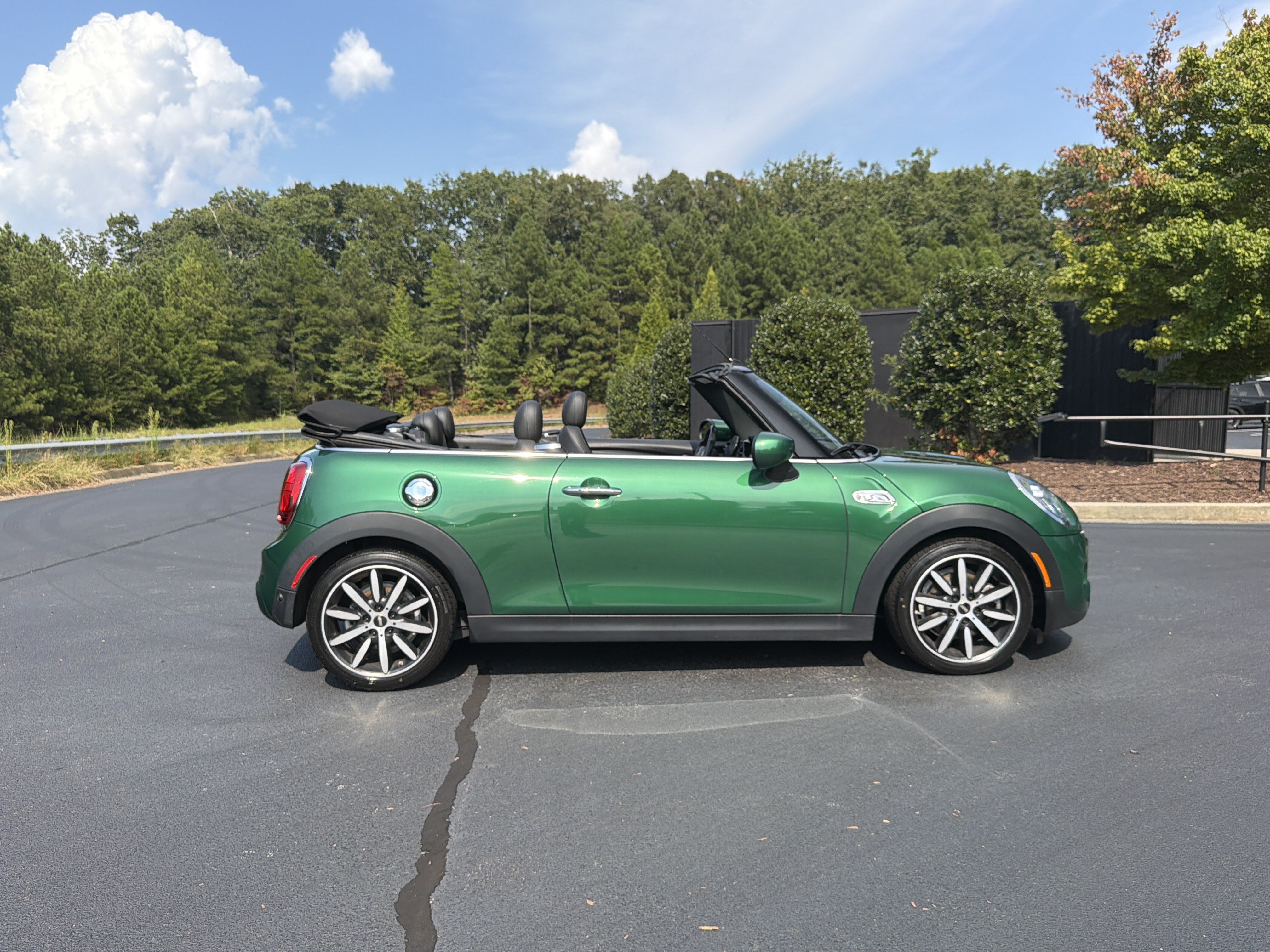 Used 2021 MINI Cooper S w/ 6.5" Touchscreen Package FWD image 56