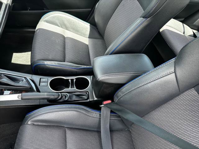 Used 2018 Toyota Corolla SE FWD image 22