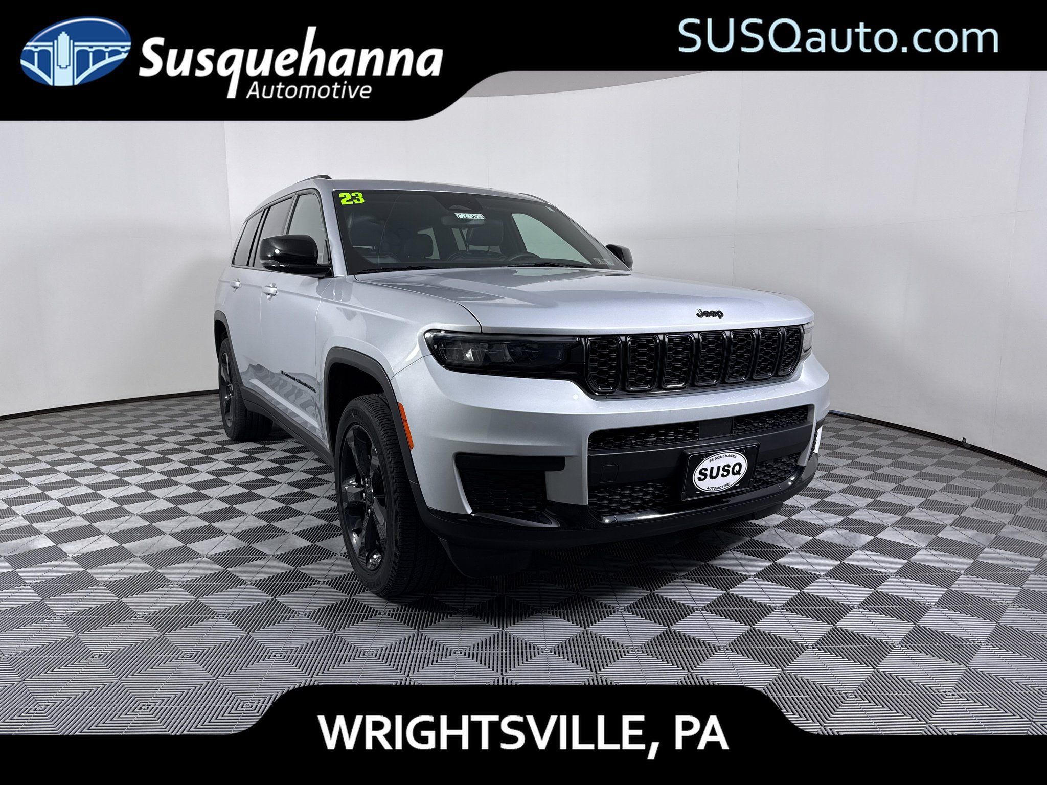 Used 2023 Jeep Grand Cherokee L Laredo AWD/4WD image 1