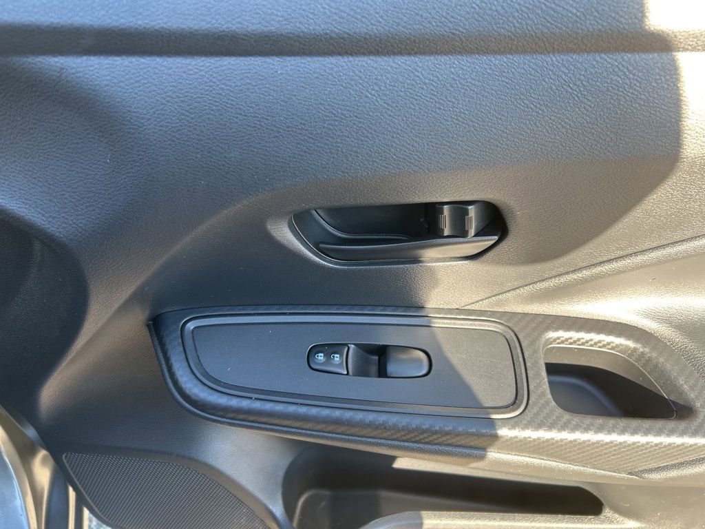 Used 2021 Nissan Versa S image 26