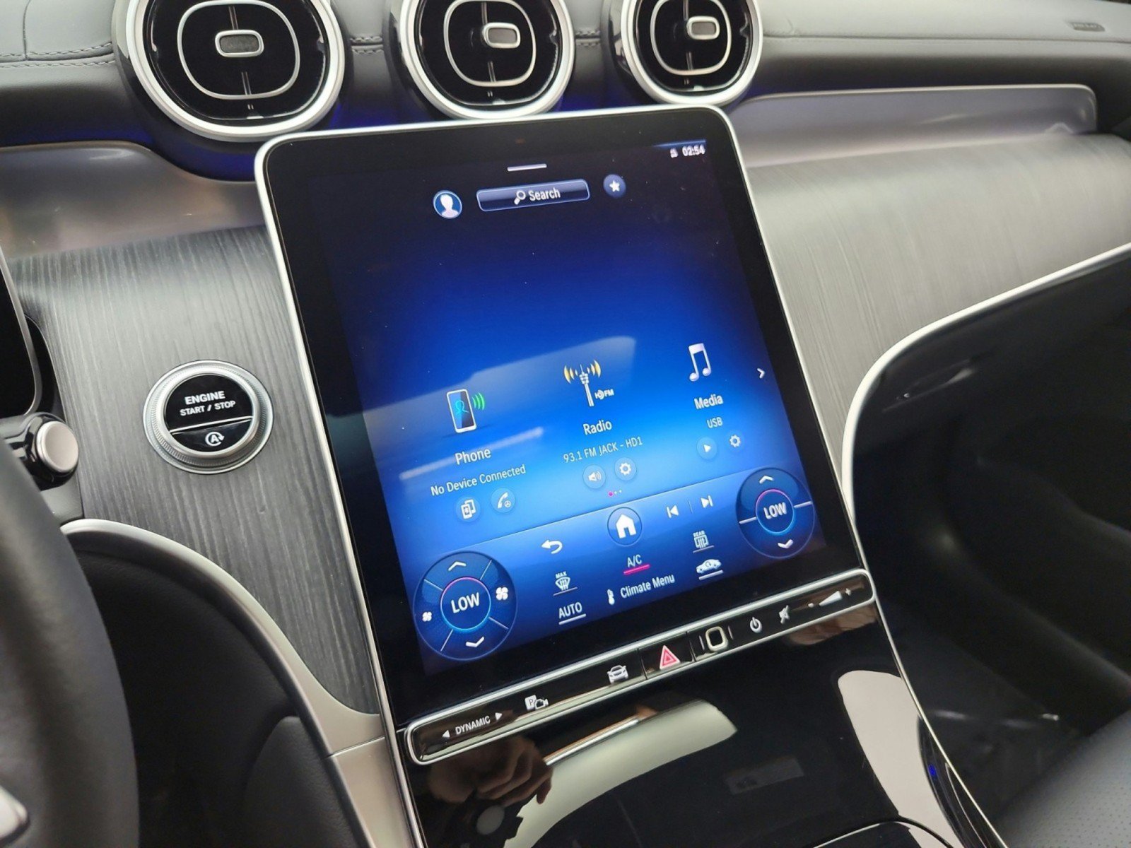 Certified 2024 Mercedes-Benz GLC 300 image 10