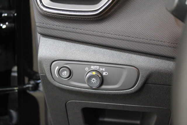 New 2026 Chevrolet TrailBlazer LT w/ Convenience Package AWD/4WD image 15