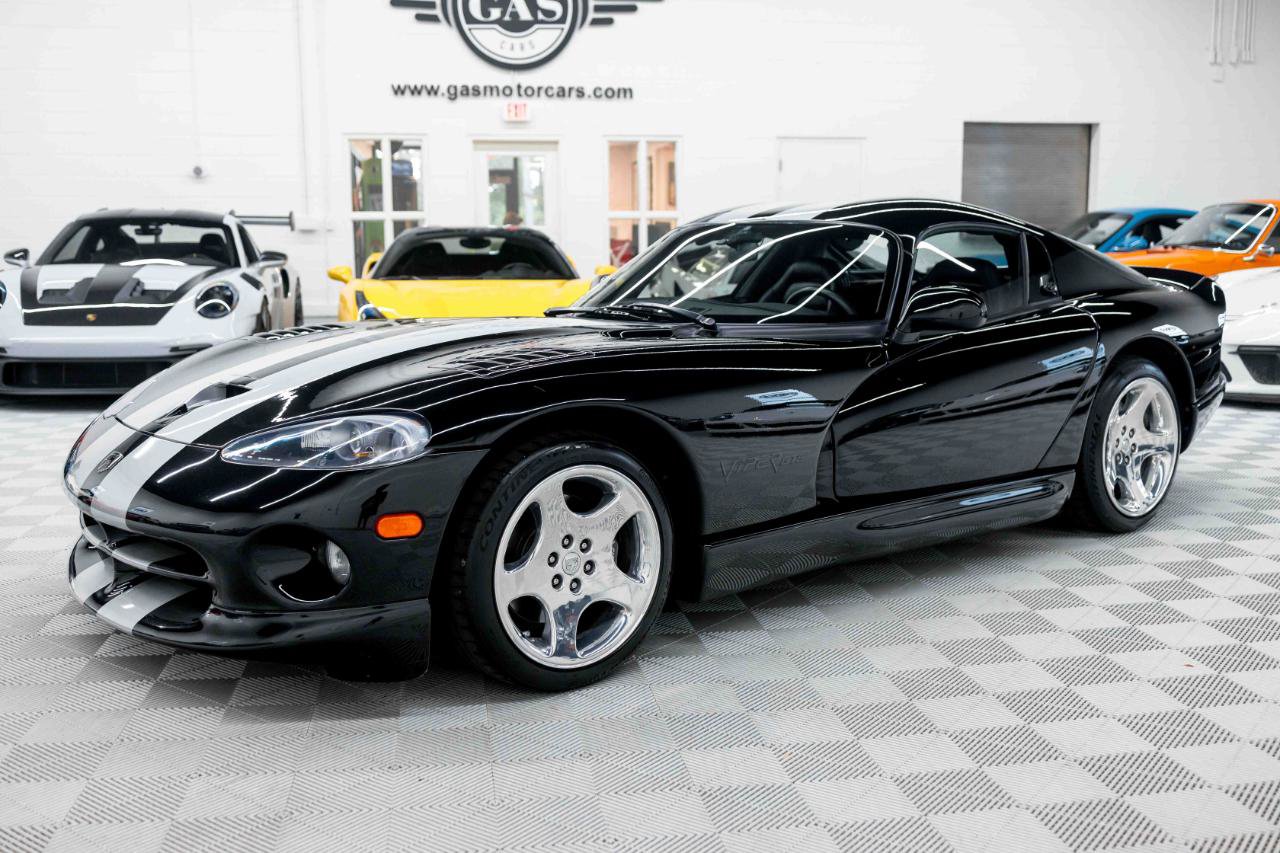 Used 2000 Dodge Viper GTS RWD image 3