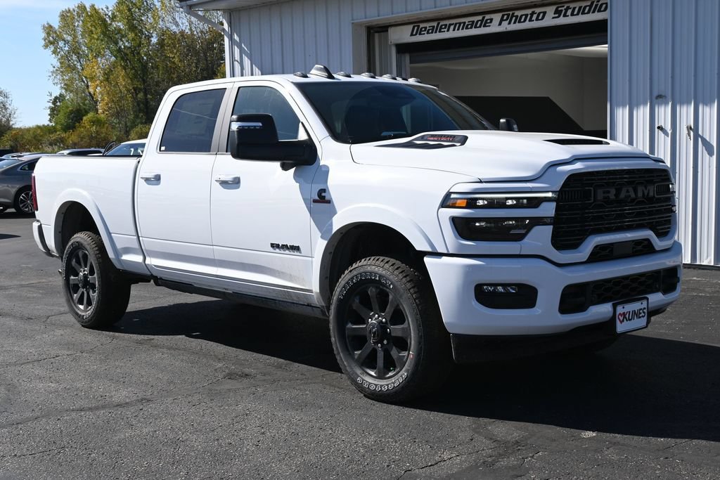 New 2027 RAM 2500 Laramie AWD/4WD image 2