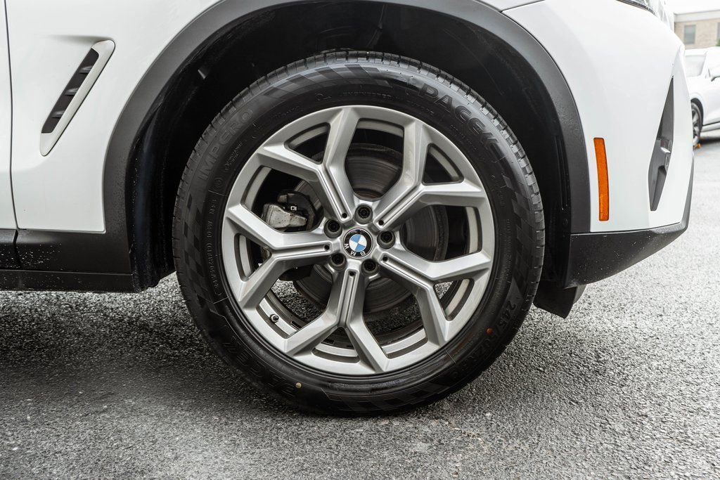 Used 2022 BMW X3 xDrive30i image 4