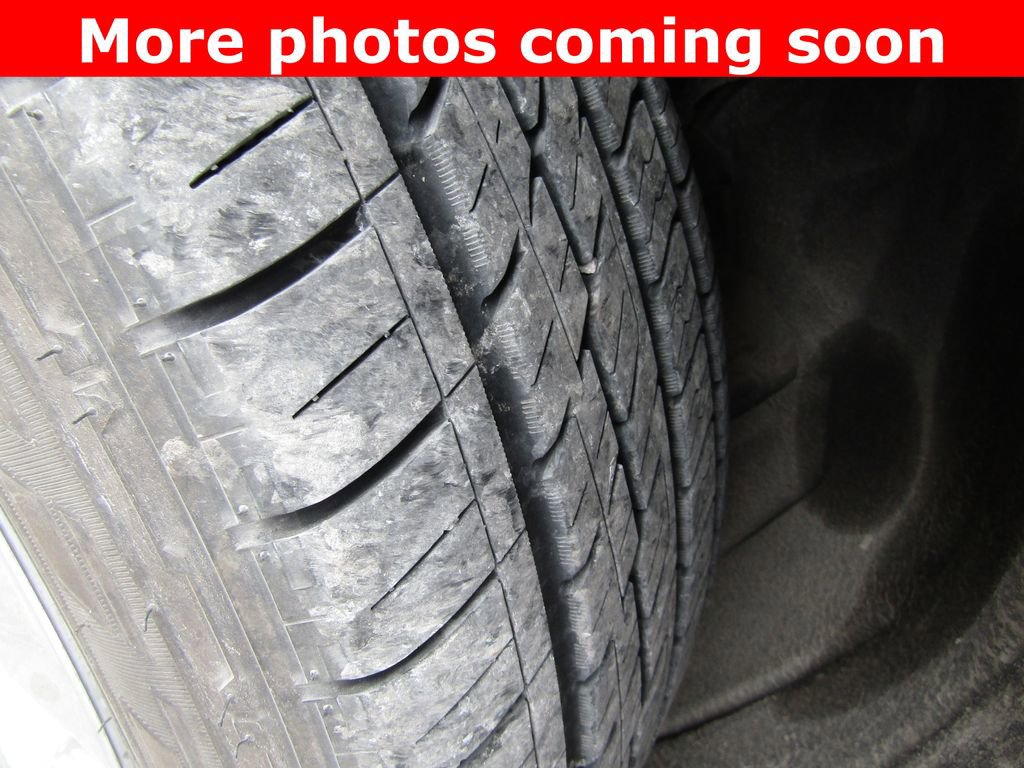 Used 2020 Toyota Highlander Limited image 10