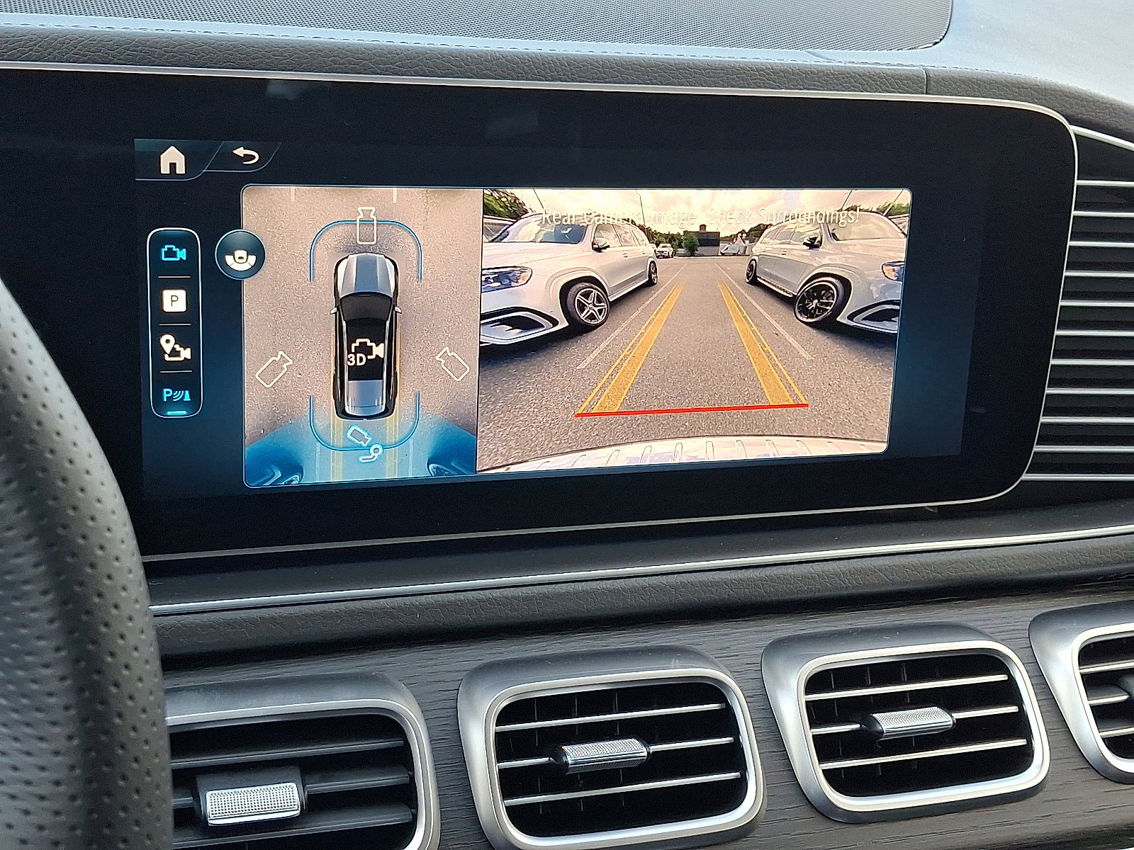 New 2026 Mercedes-Benz GLS 580 4MATIC image 14