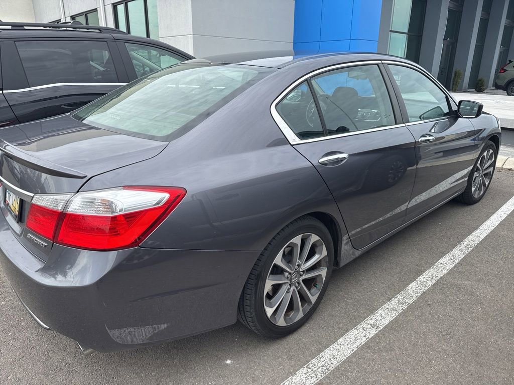 Used 2014 Honda Accord Sport image 4