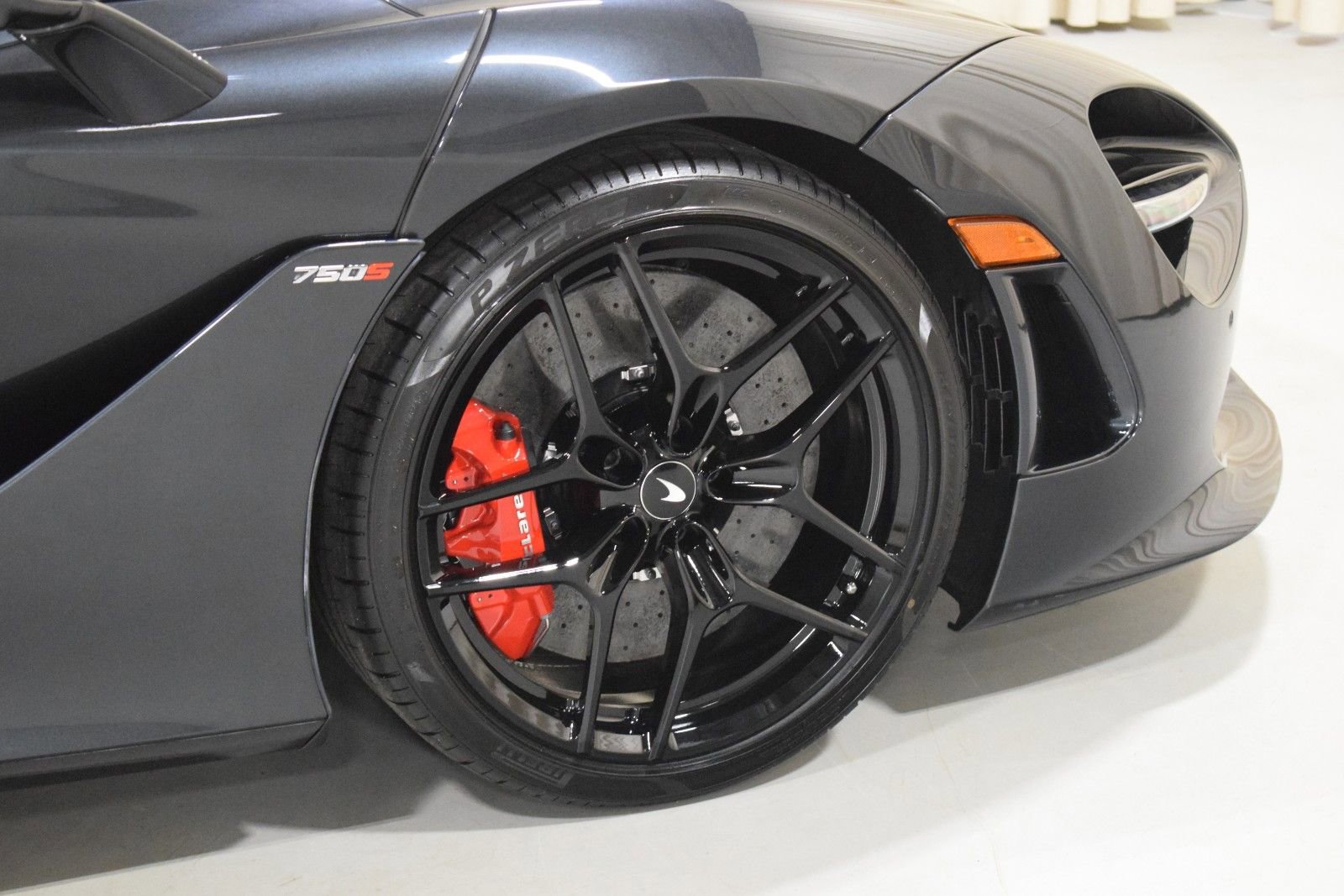 New 2026 McLaren 750S RWD image 17