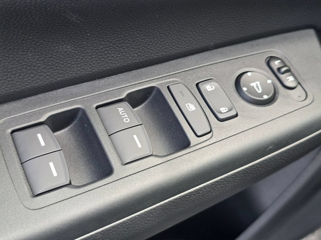 New 2026 Honda CR-V LX image 18