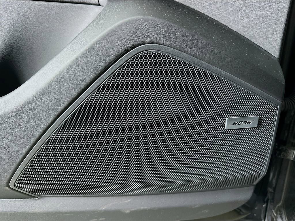 New 2025 Porsche Cayenne Turbo image 21