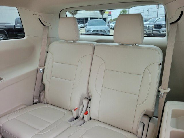 Used 2022 GMC Acadia Denali w/ Denali Ultimate Package image 31