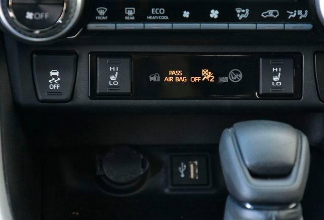 Certified 2023 Toyota RAV4 XLE image 24