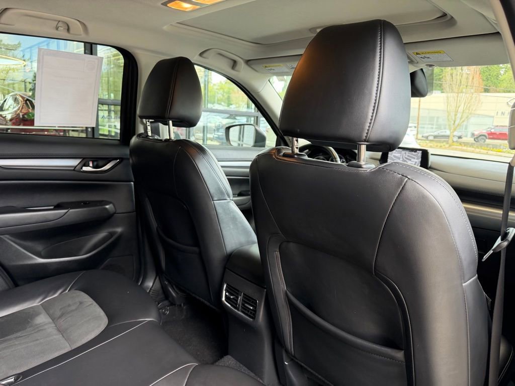 Used 2018 MAZDA CX-5 Touring w/ Preferred Equipment Package image 31