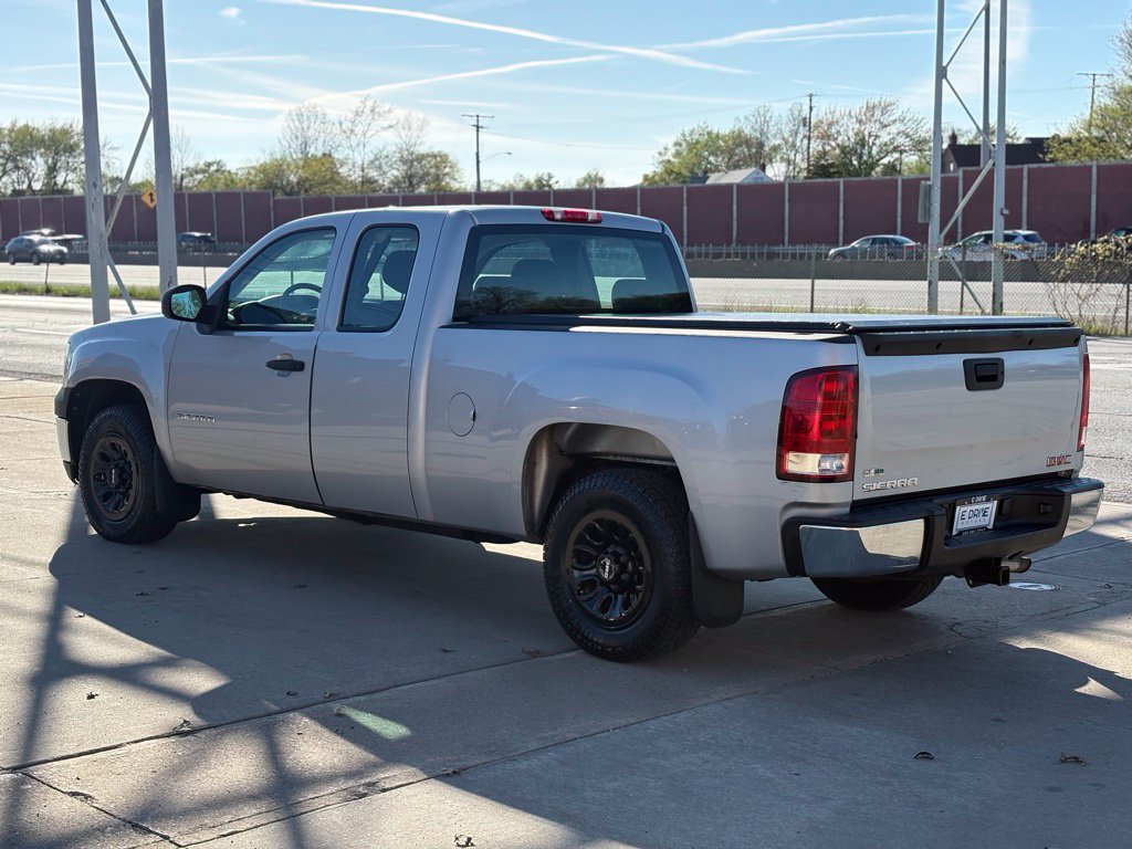 Used 2011 GMC Sierra 1500 W/T RWD image 12