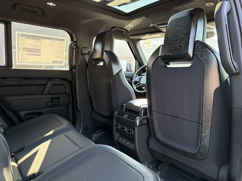 New 2026 Land Rover Defender 110 OCTA AWD/4WD image 14