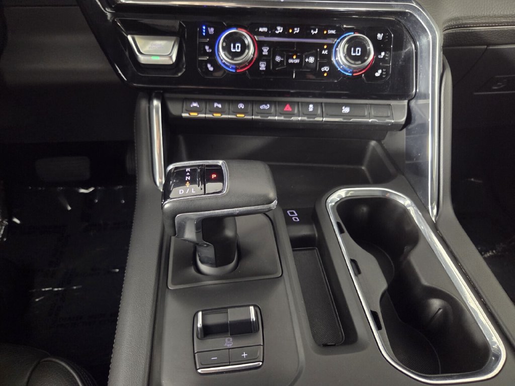 Used 2024 GMC Sierra 1500 Denali w/ Technology Package RWD image 14