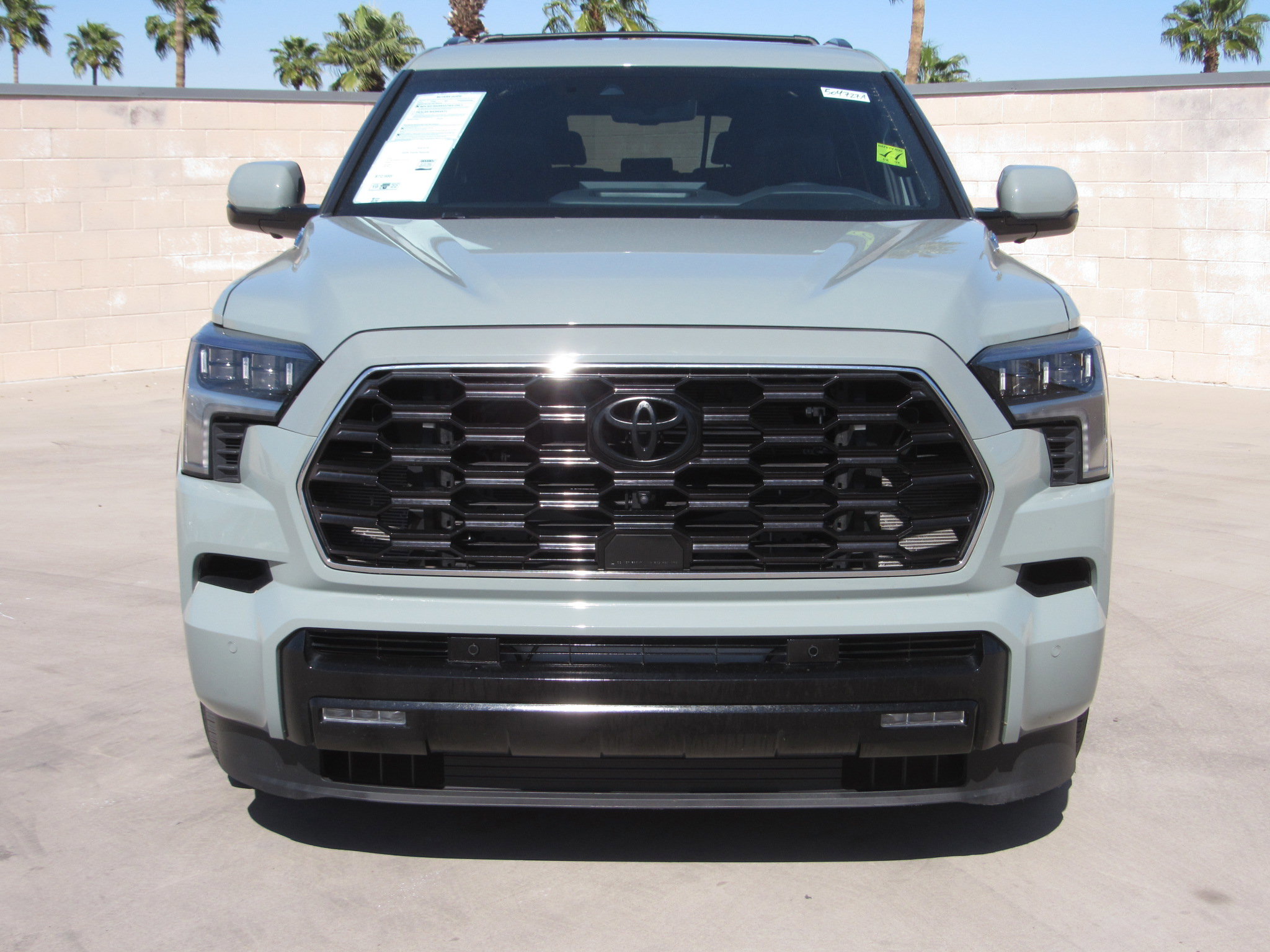 Used 2024 Toyota Sequoia Platinum image 3