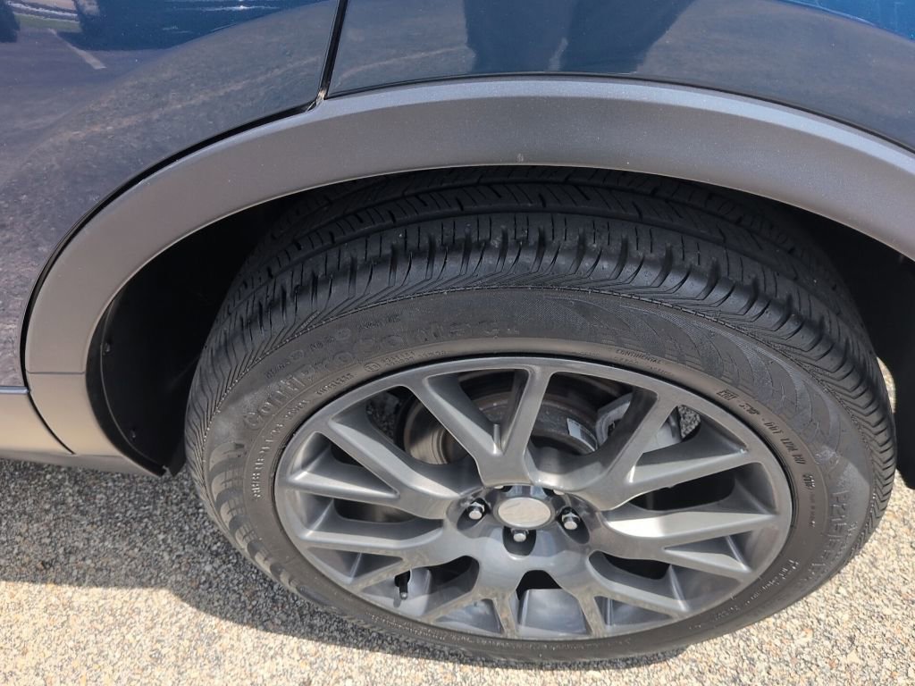 Used 2019 Buick Encore Sport Touring w/ Safety Package FWD image 25