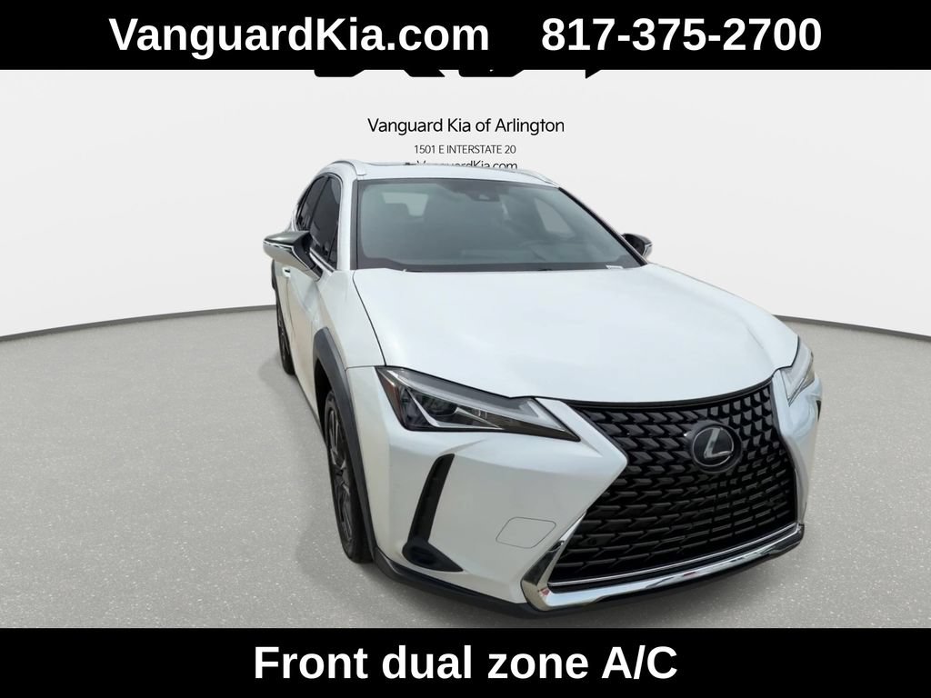 Used 2019 Lexus UX 200 w/ Accessory Package 2 FWD image 3