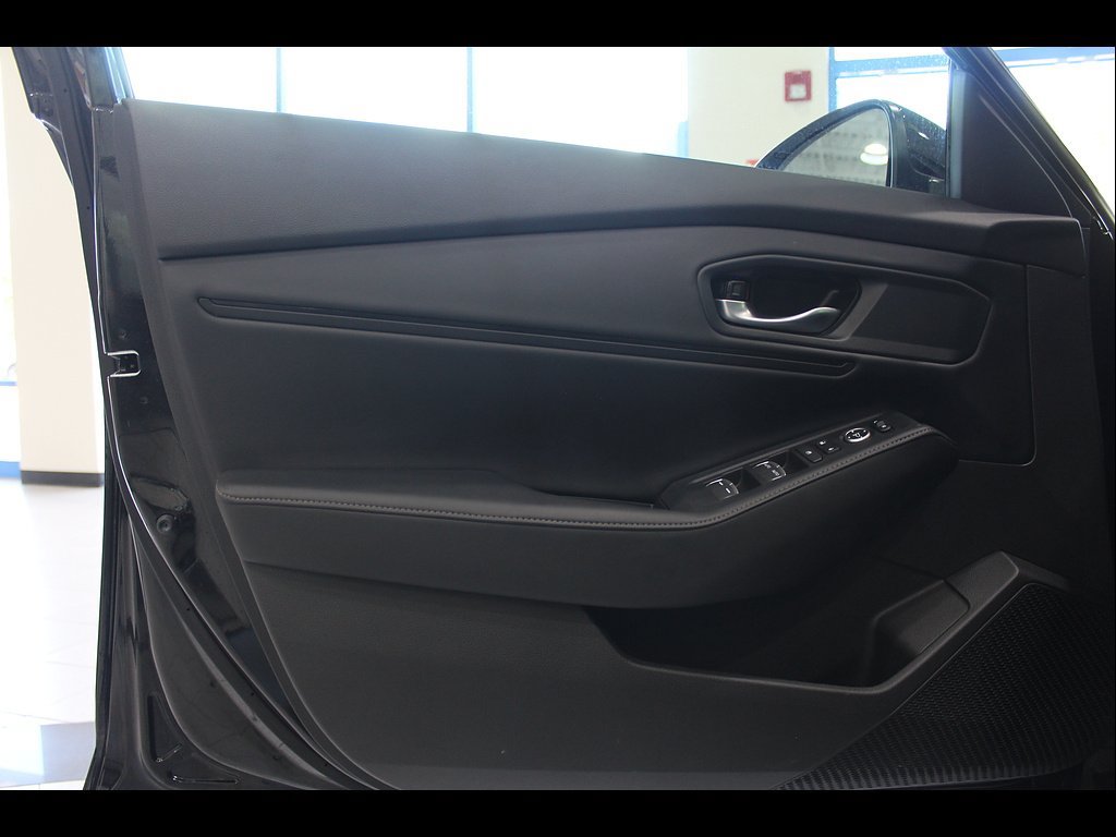 Used 2025 Honda Accord Sport image 15