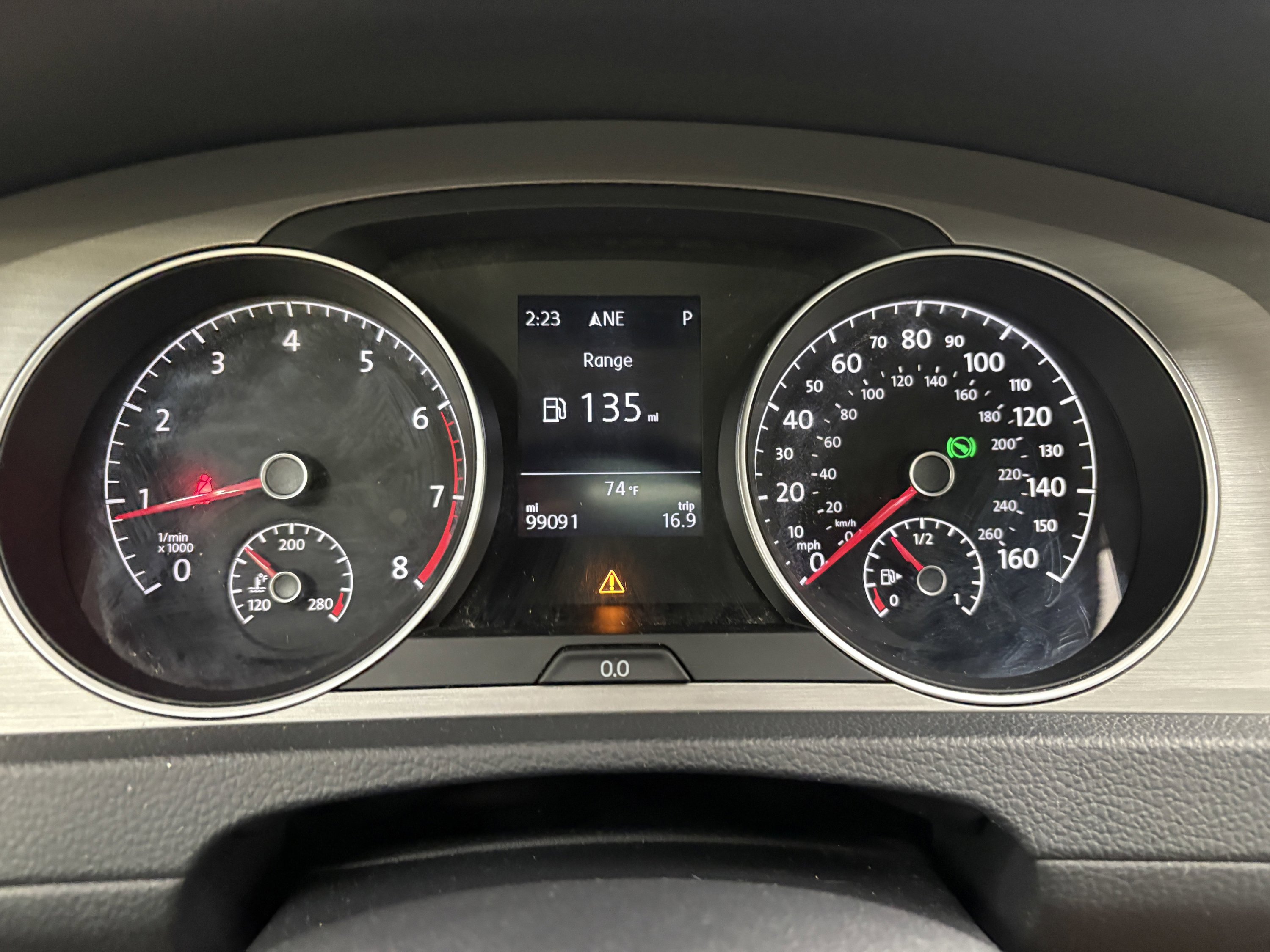 Used 2016 Volkswagen Golf SE w/ Lighting Package image 35