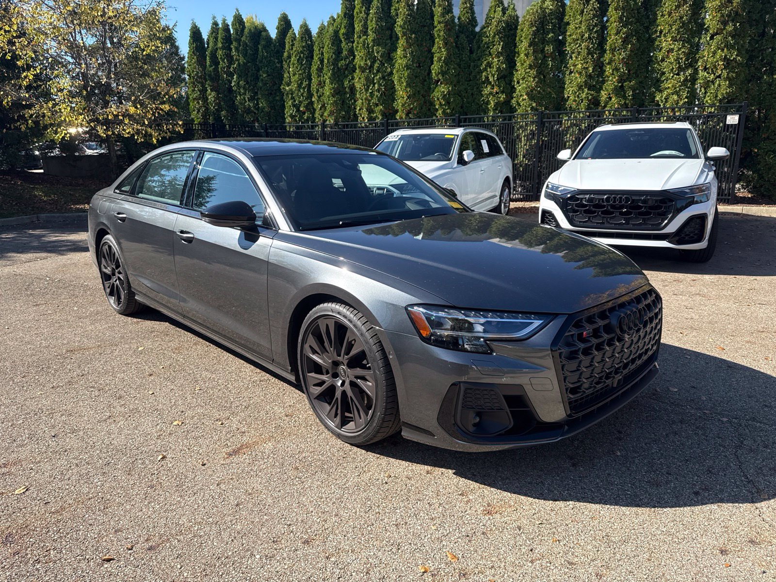 Used 2025 Audi S8 w/ Executive Package AWD/4WD image 7