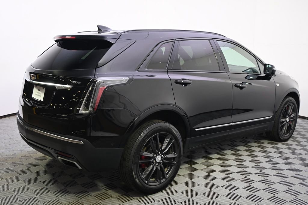 Certified 2023 Cadillac XT5 Sportv w/ Technology Package AWD/4WD image 7