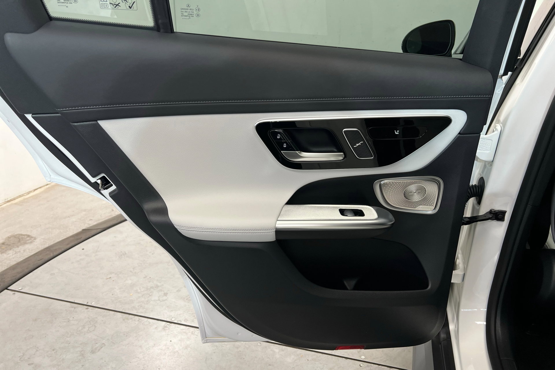 New 2026 Mercedes-Benz GLC 300 4MATIC image 18