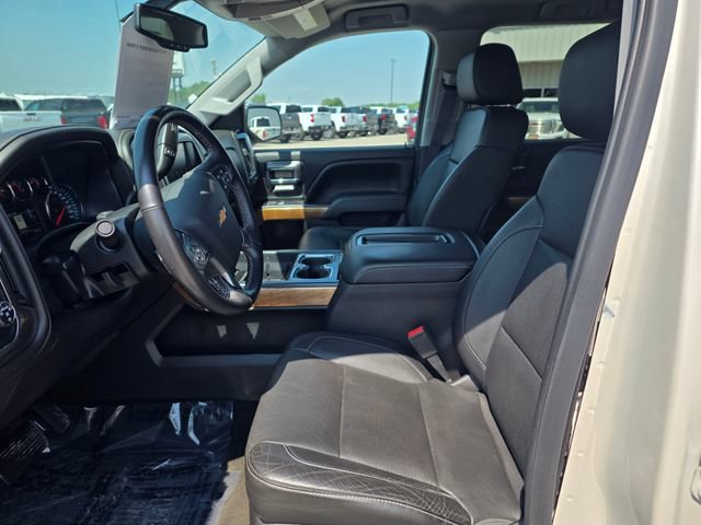 Used 2015 Chevrolet Silverado 1500 LTZ w/ LTZ Plus Package AWD/4WD image 15