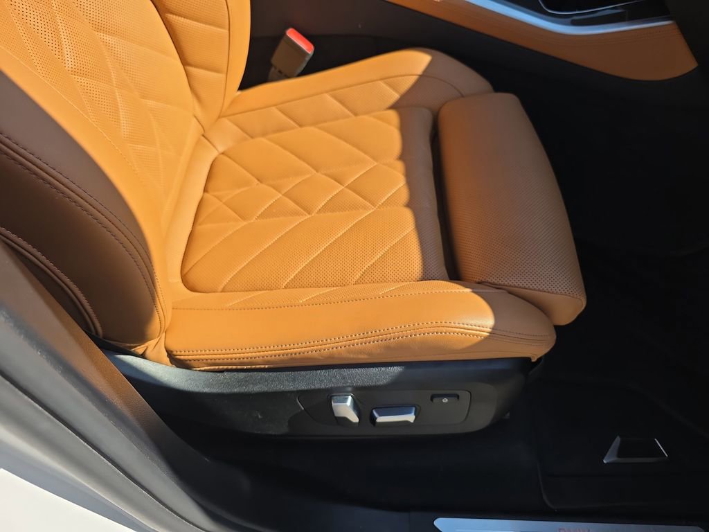 Certified 2023 BMW X5 xDrive40i AWD/4WD image 12