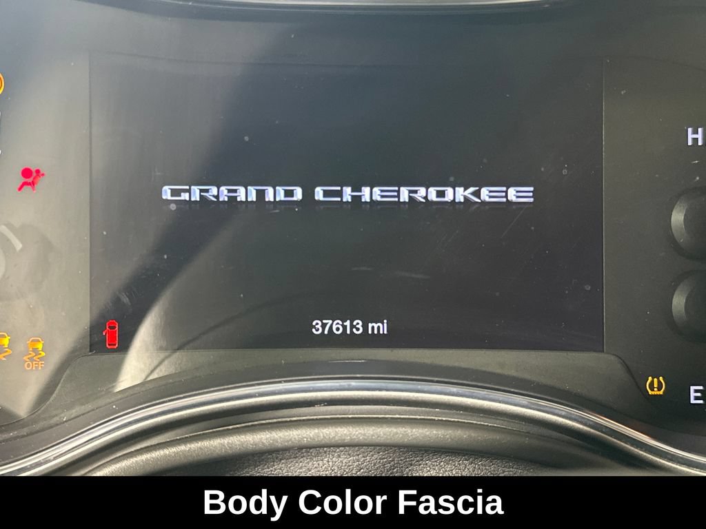 Used 2022 Jeep Grand Cherokee Laredo X AWD/4WD image 14