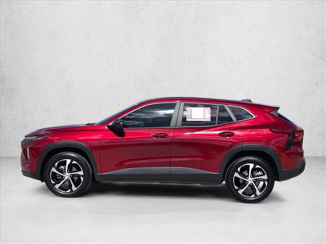 Used 2025 Chevrolet Trax RS w/ Sunroof Package FWD image 9