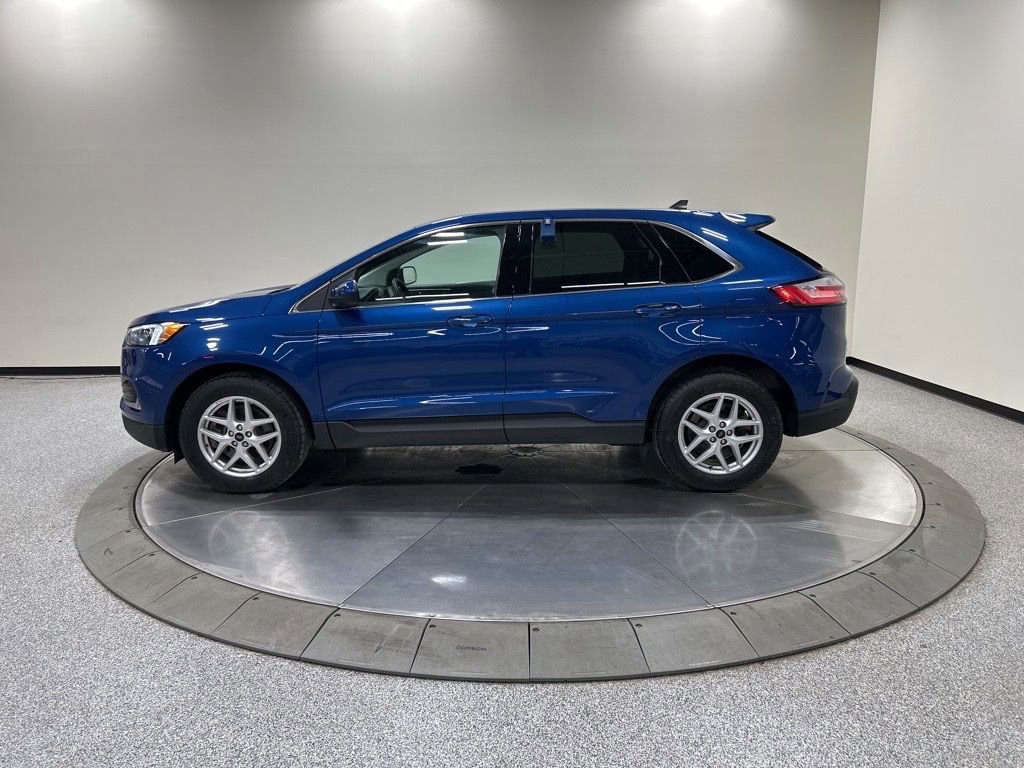 Certified 2024 Ford Edge SEL w/ Convenience Package AWD/4WD image 10