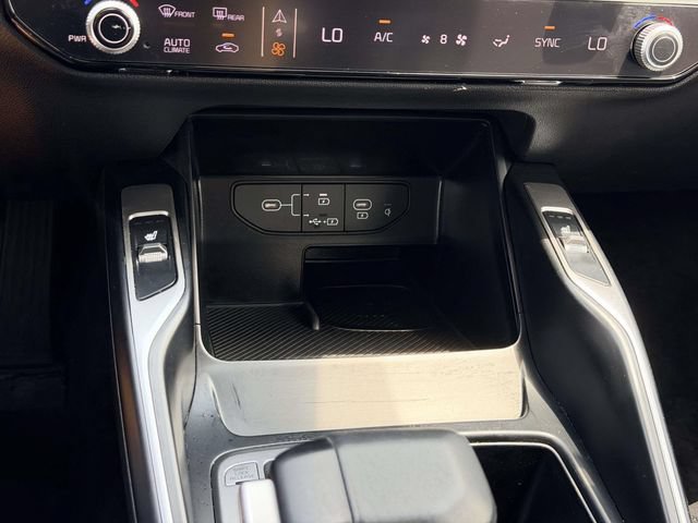 Used 2024 Kia Sorento S AWD/4WD image 22