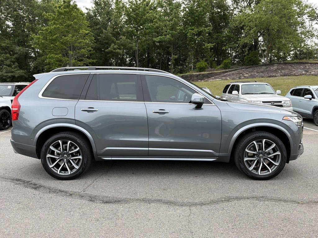 Used 2018 Volvo XC90 T6 Momentum w/ Convenience Package AWD/4WD image 6
