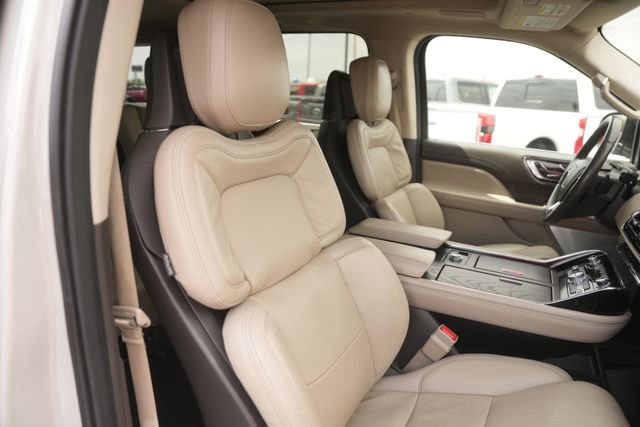 Used 2023 Lincoln Navigator L Reserve image 21