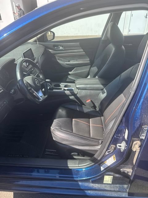 Used 2022 Nissan Altima 2.5 SR FWD image 9