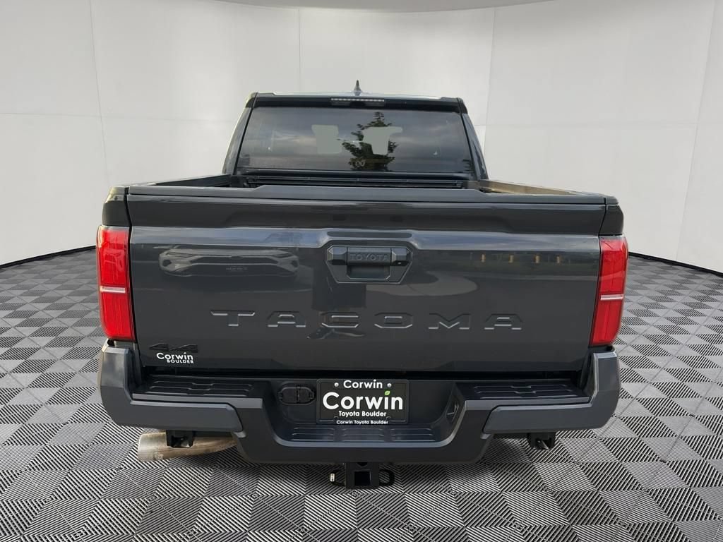 Used 2025 Toyota Tacoma TRD Off-Road AWD/4WD image 7