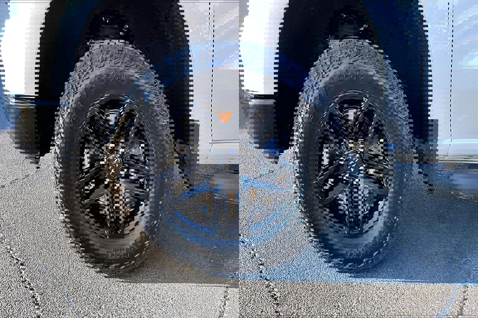 Certified 2024 Chevrolet Silverado 1500 LT Trail Boss w/ Convenience Package II image 9