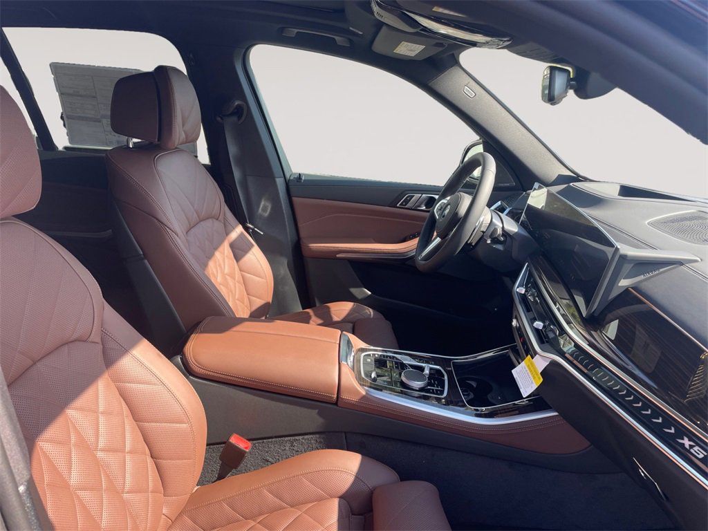 New 2026 BMW X5 xDrive50e w/ M Sport Package image 15