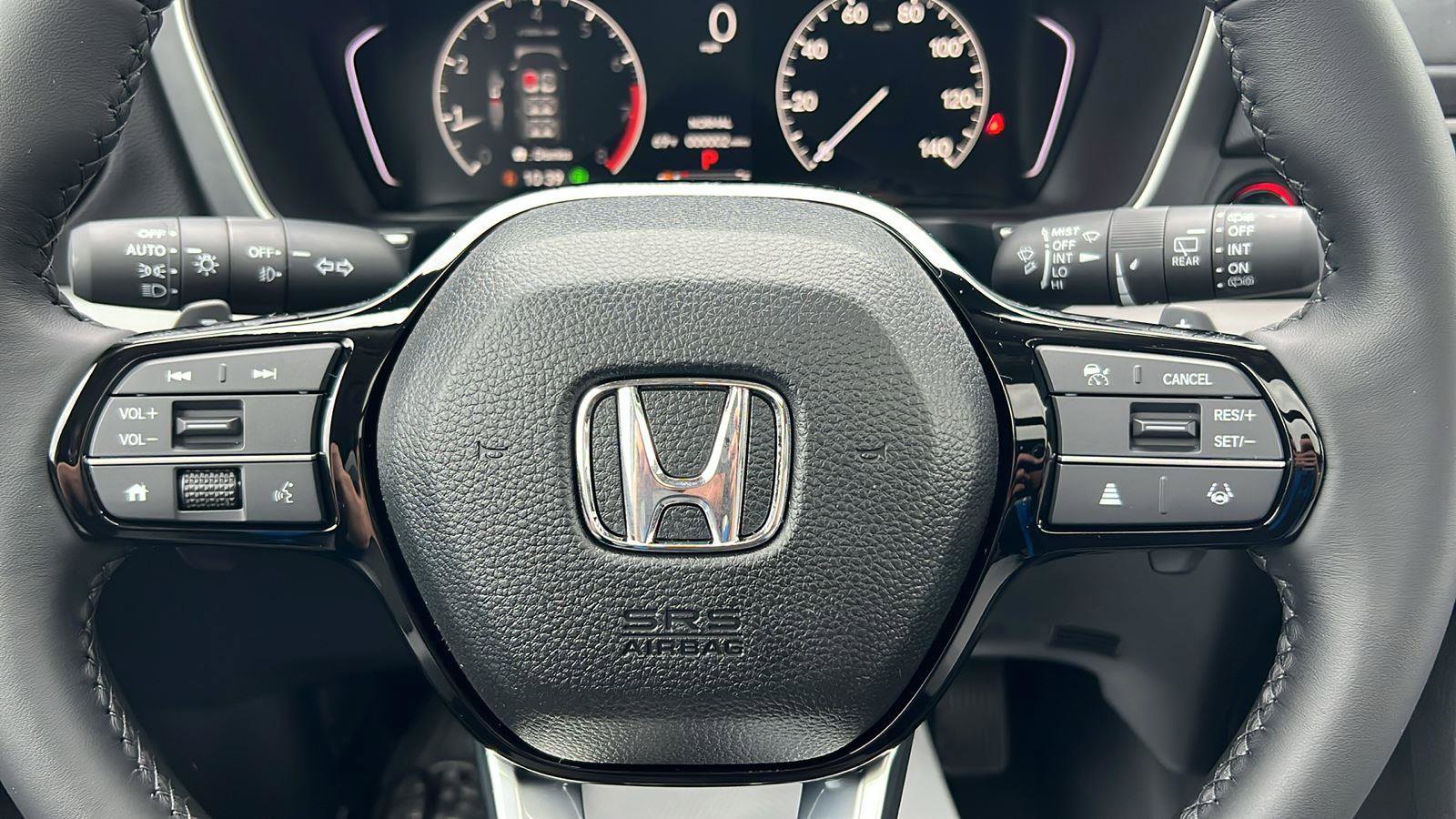 New 2025 Honda Pilot Touring image 32