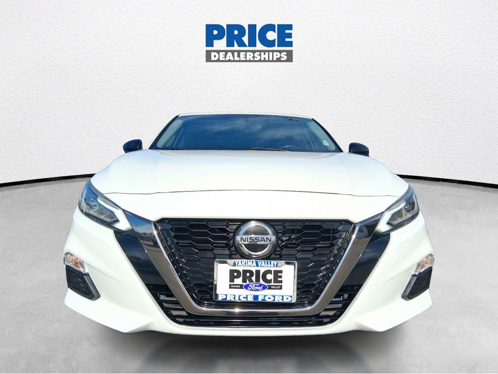 Used 2019 Nissan Altima 2.5 SR FWD image 3