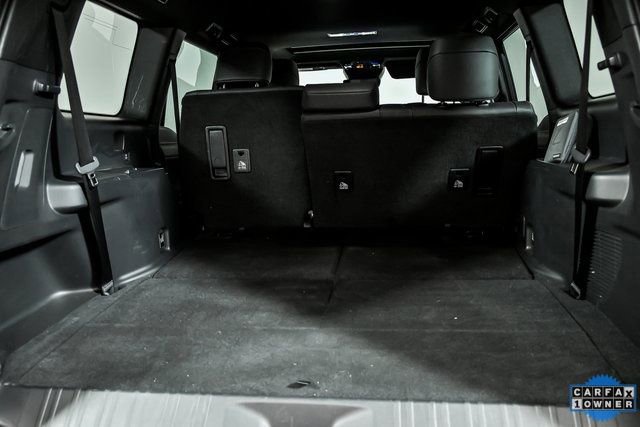 Used 2024 Lexus GX 550 w/ Cold Area Package image 8