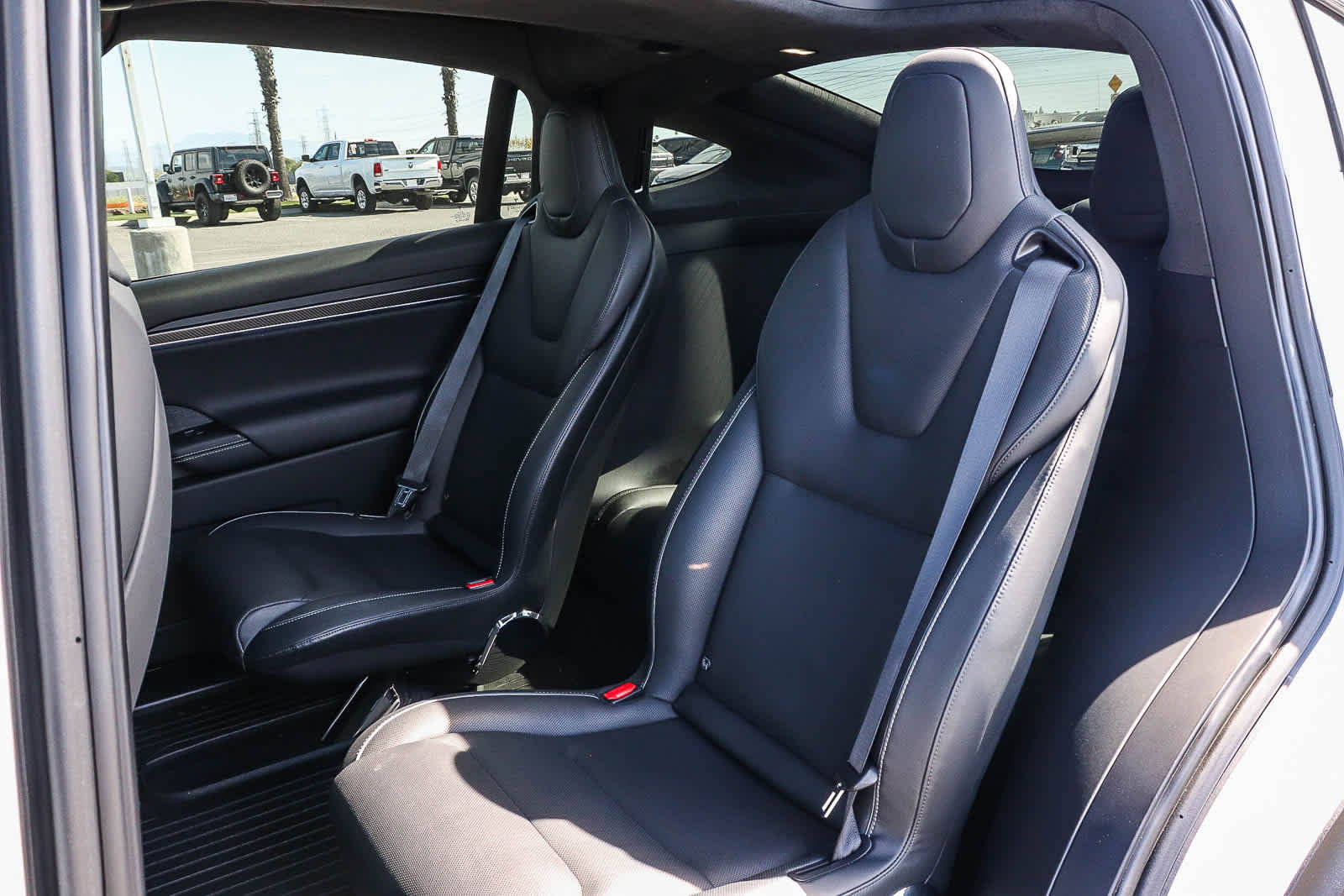 Used 2023 Tesla Model X Plaid image 20